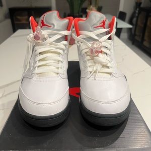 Jordan 5 Fire Red